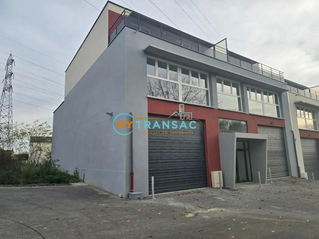 Light Industrial in Gagny to rent Building Photo- Image 1 of 18