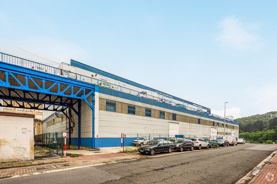 Industrial in Arrigorriaga, Vizcaya for sale - Building Photo - Image 2 of 2
