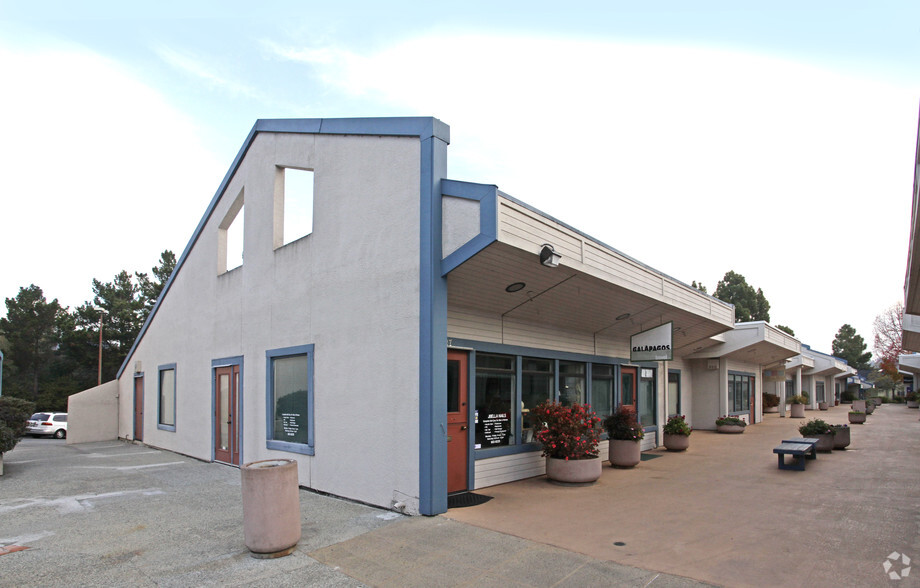 783 Rio Del Mar Blvd, Aptos, CA for rent - Primary Photo - Image 1 of 3