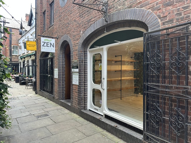 More details for 12-14 Godstall Ln, Chester - Retail to Rent