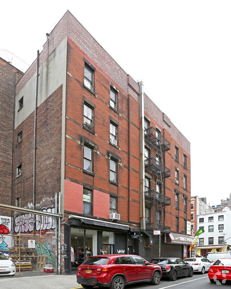 86-88 Thompson St, New York, NY for rent - Building Photo - Image 2 of 2