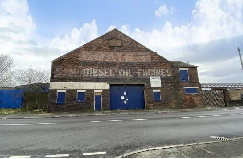 4 Leek New Rd, Stoke On Trent for sale Primary Photo- Image 1 of 1