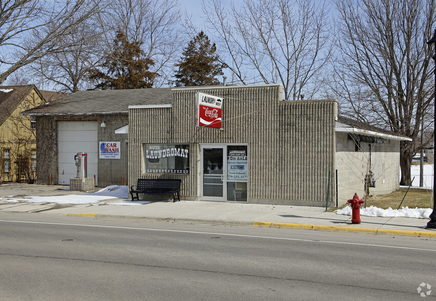 200 Ash Ave N, Mayer, MN for sale - Primary Photo - Image 1 of 1