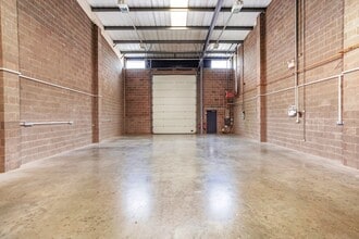Park Ln, Birmingham to rent Interior Photo- Image 2 of 7