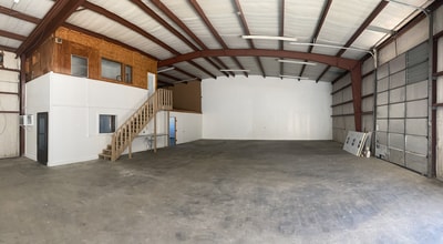 4925 E Cesar Chavez St, Austin, TX to rent Building Photo- Image 2 of 6