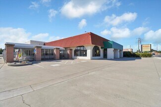 More details for 10480 Live Oak Blvd, Live Oak, CA - Retail for Sale