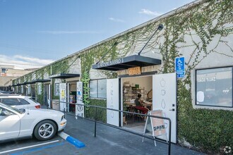 2937 Bristol St, Costa Mesa, CA to rent Interior Photo- Image 1 of 2