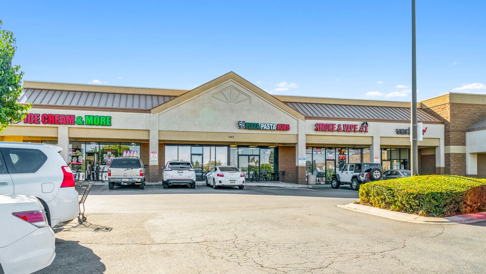 785 Tucker Rd, Tehachapi, CA for rent - Building Photo - Image 1 of 10