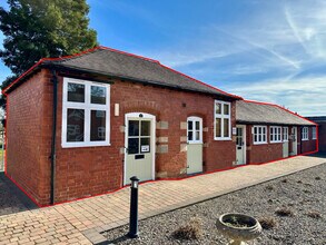 Leaton Knolls, Shrewsbury to rent Building Photo- Image 1 of 6