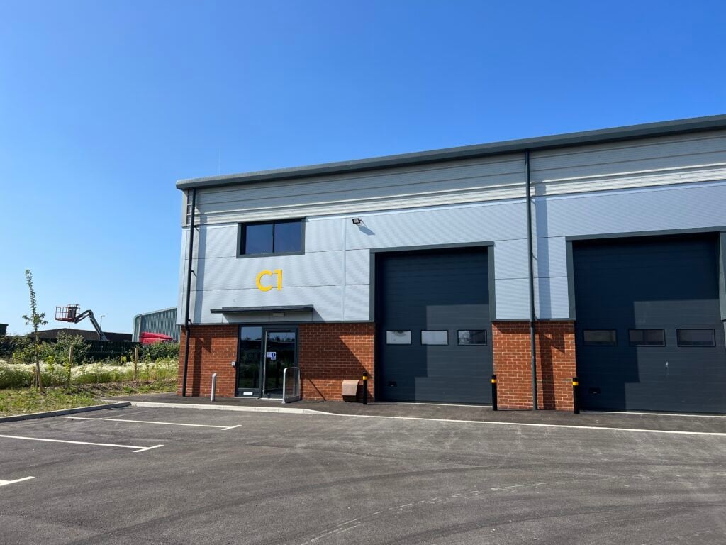 Hopclover Way, Ringwood to rent Building Photo- Image 1 of 7
