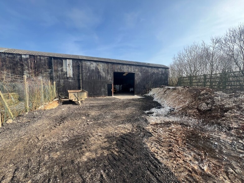 Devil's Dyke Rd, Hove to rent - Building Photo - Image 2 of 4