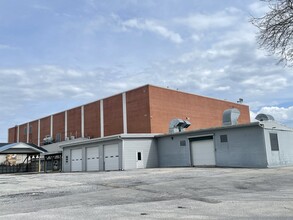 500 W College Ave, York, PA for rent Building Photo- Image 1 of 1