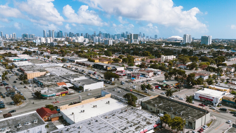 2205 NW 20th St, Miami, FL to rent - Aerial - Image 3 of 25