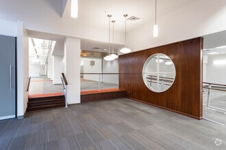 921 Main St, Buffalo, NY to rent Interior Photo- Image 1 of 13