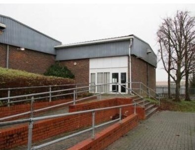 Duke Clos, Andover for sale Primary Photo- Image 1 of 1