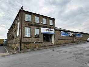 Hanson Ln, Halifax for sale Building Photo- Image 1 of 3