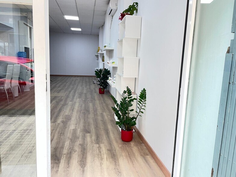 Calle de los Hermanos Pinzón, 4, Zaragoza, Zaragoza for sale - Interior Photo - Image 2 of 12