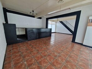 South St, Gosport to rent Interior Photo- Image 1 of 7