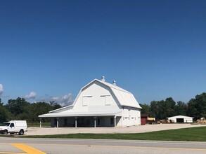 6970 W State Road 46, Columbus, IN for sale Primary Photo- Image 1 of 1