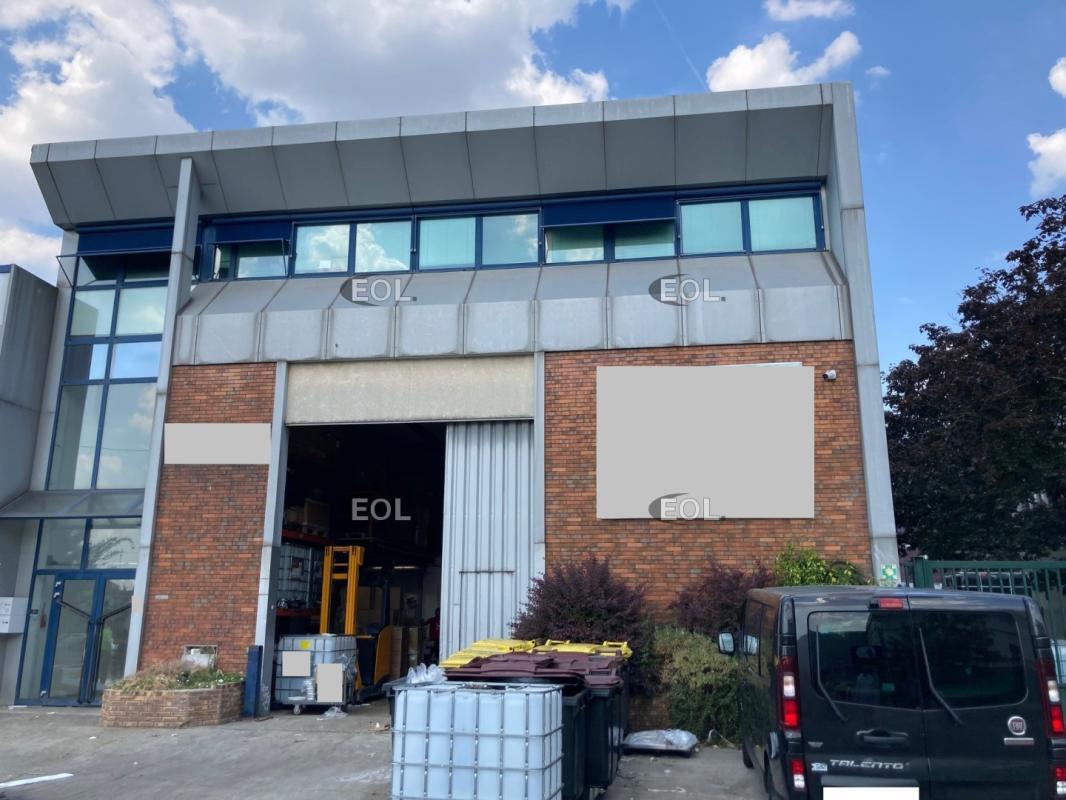 Light Industrial in Boissy-Saint-Léger for sale Building Photo- Image 1 of 15