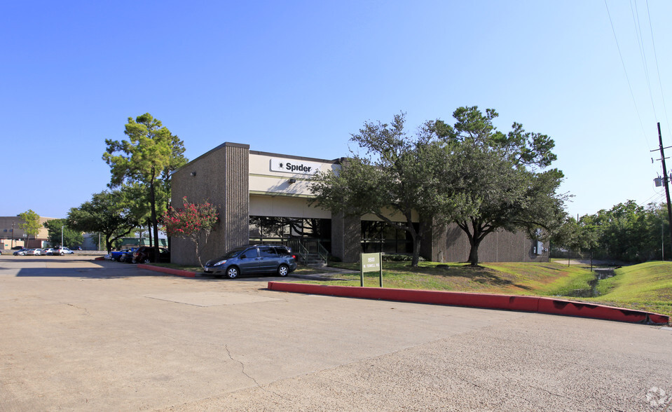 9500 W Tidwell Rd, Houston, TX for sale - Primary Photo - Image 1 of 1