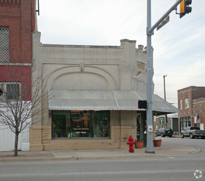 200 E Rogers Blvd, Skiatook 74070 UK