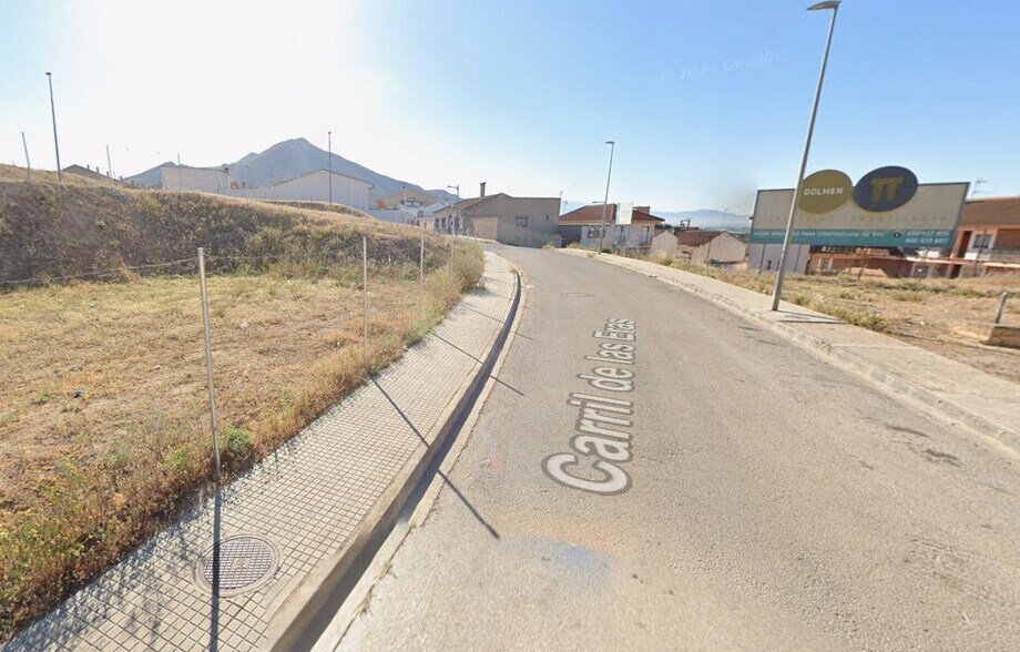Calle Carril de las Eras, 1, Pinos Puente, Granada for sale - Aerial - Image 2 of 3