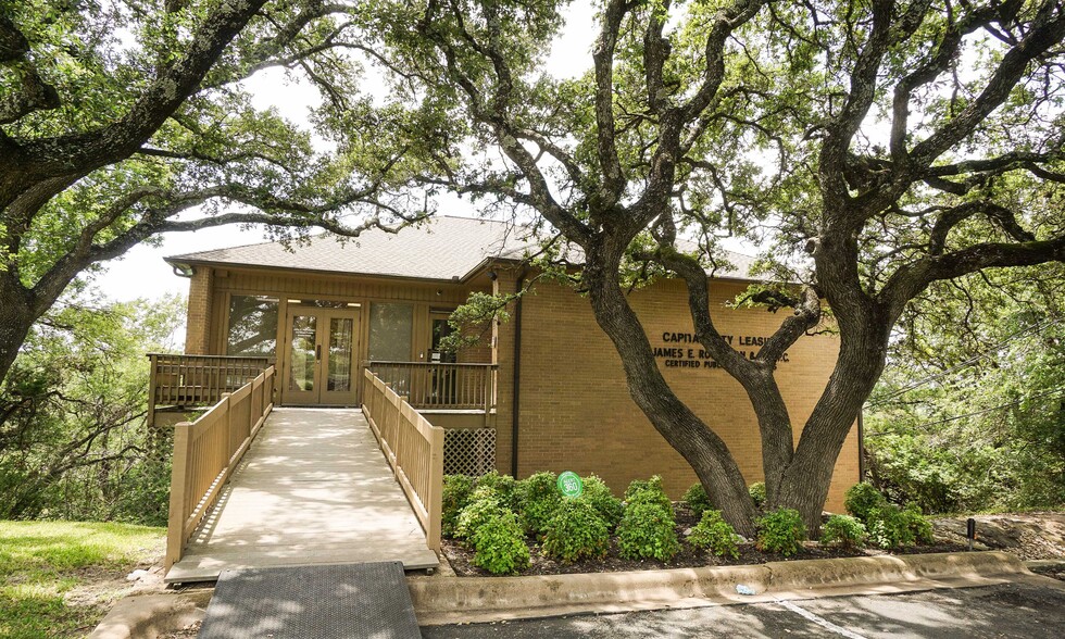 4901 Spicewood Springs Rd, Austin, TX for sale - Building Photo - Image 1 of 1