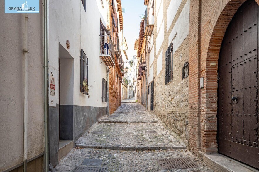 Calle Gumiel de San Pedro, 4, Granada, Granada for sale - Building Photo - Image 3 of 50