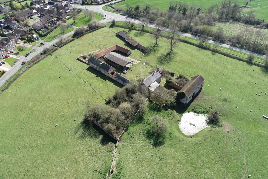 Billing Rd, Brafield On The Green for sale - Building Photo - Image 3 of 7