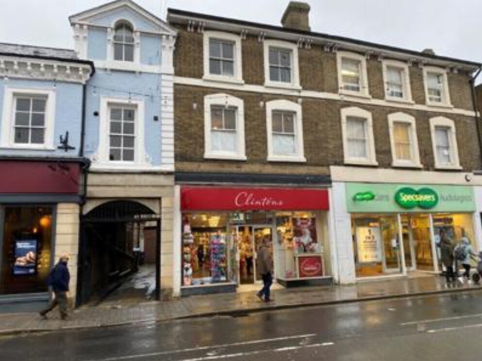 11 High St, St Neots for sale Primary Photo- Image 1 of 1