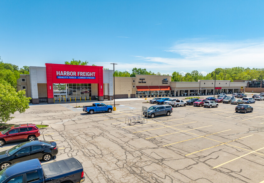 9662-9710 Mentor Ave, Mentor, OH for rent - Building Photo - Image 1 of 6