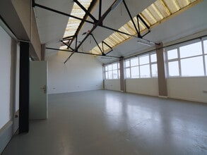 Lawley St, Stoke On Trent to rent Interior Photo- Image 2 of 4