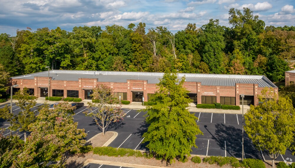 200 Cascade Pointe Ln, Cary, NC 27513 Bldg II UK