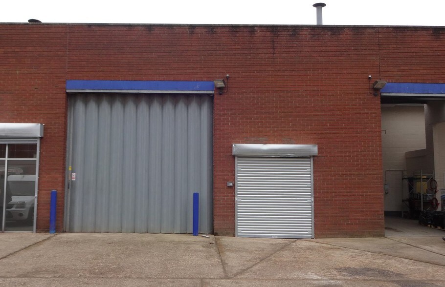 1-3 Monk Pond St, Northampton to rent - Building Photo - Image 3 of 3