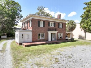 141 Oakland Ave, Rock Hill, SC for rent Building Photo- Image 1 of 5