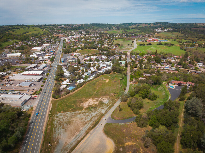 1160 Broadway, Jackson, CA for sale - Building Photo - Image 2 of 36