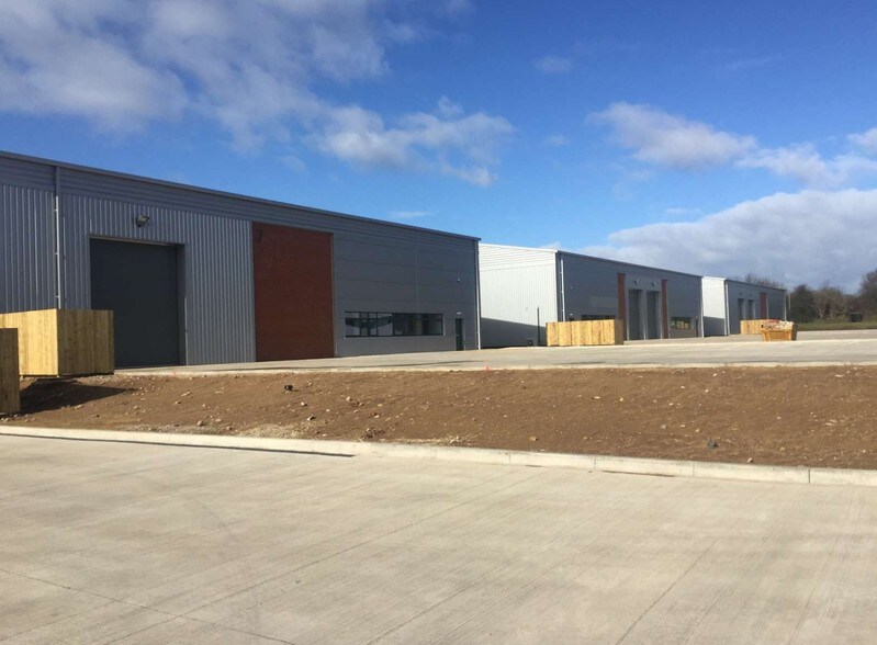 Unit 17/18 Ash Way, Wetherby for sale - Primary Photo - Image 1 of 1