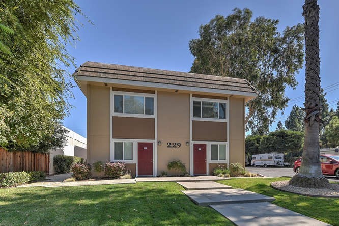 229 Polaris Ave, Mountain View, CA for rent - Building Photo - Image 1 of 9