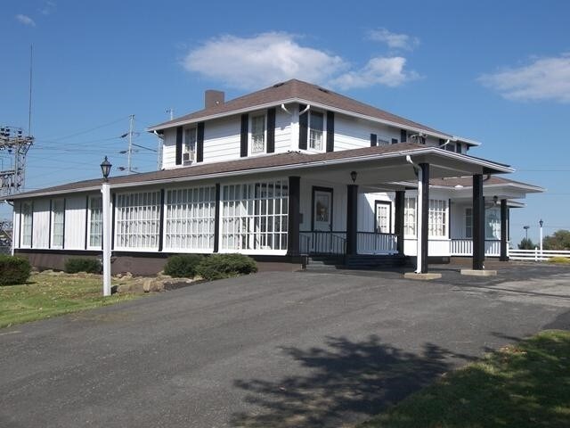 2618 Darlington Rd, Beaver Falls, PA for sale Primary Photo- Image 1 of 1