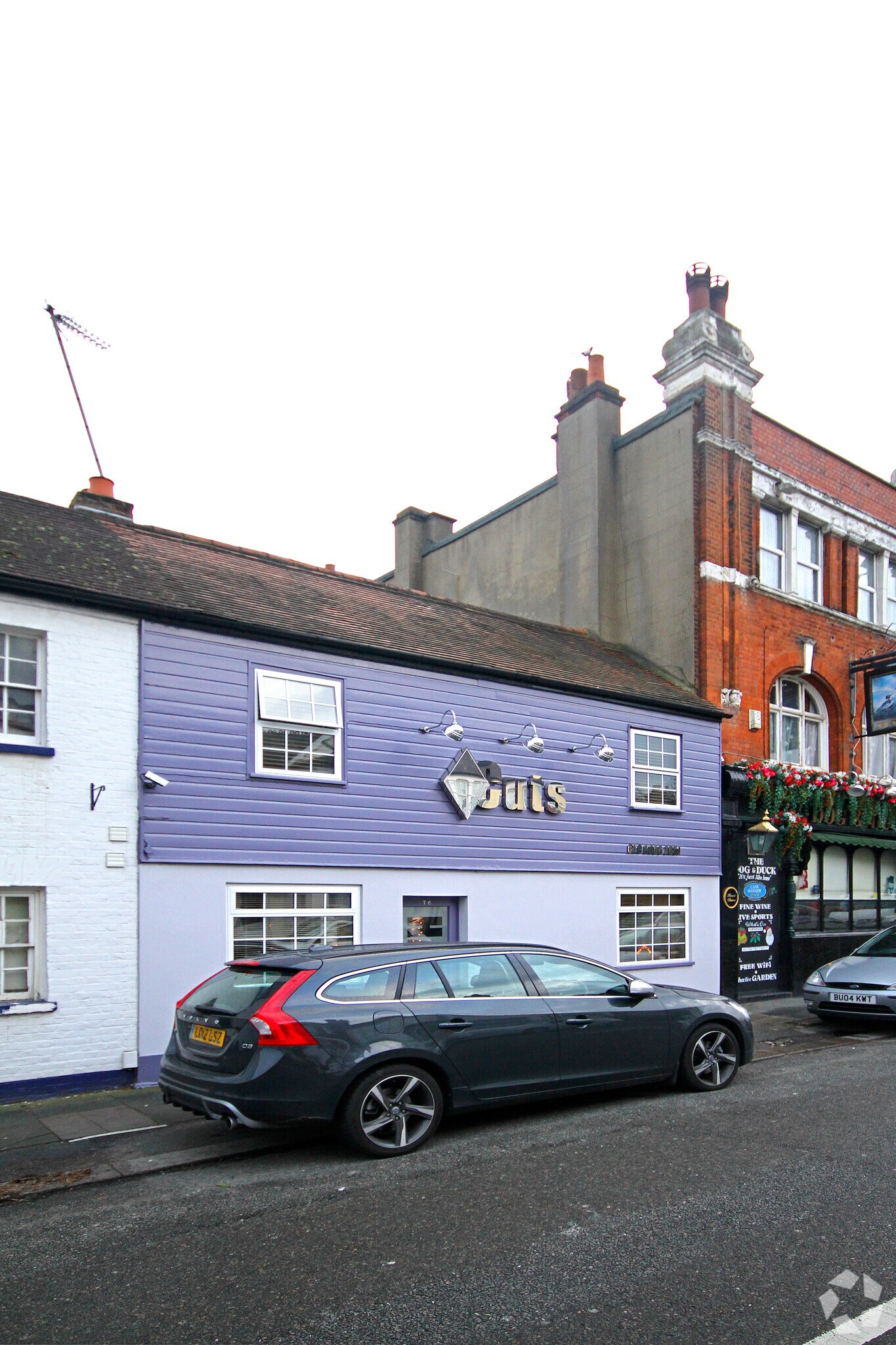 76-78 Hoppers Rd, London for sale Primary Photo- Image 1 of 1