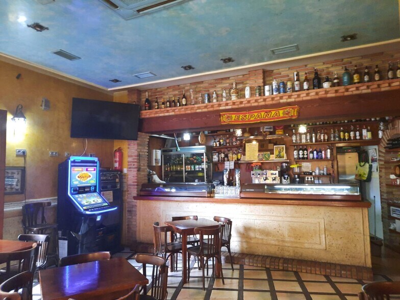Carretera Orihuela - Bigastro, 3, Orihuela, Alicante for sale - Building Photo - Image 3 of 13