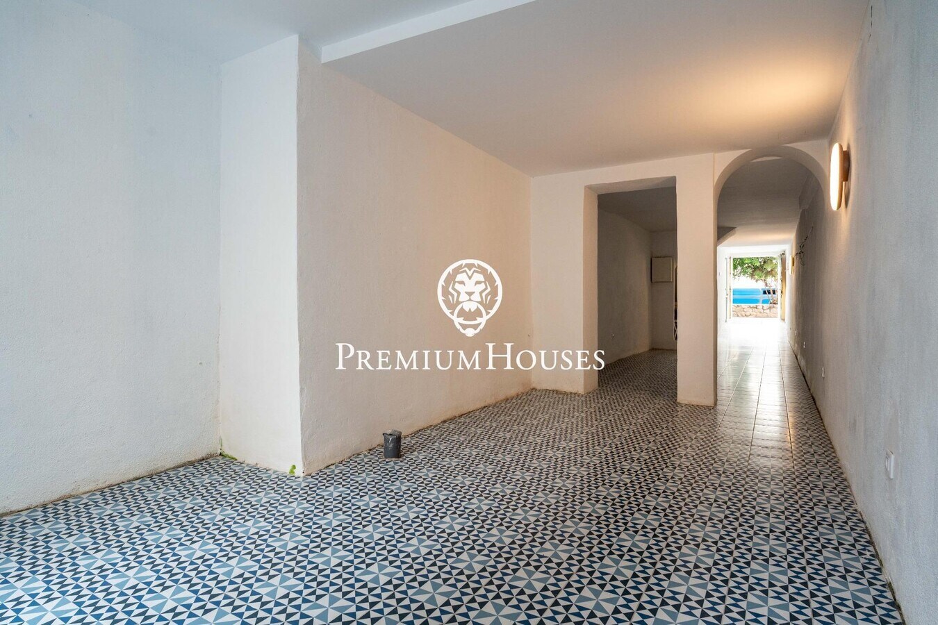 Sitges, BAR 08870 - Unit - -  - Interior Photo - Image 1 of 17