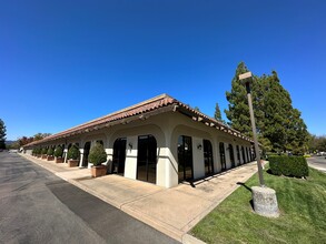 1020 Serpentine Ln, Pleasanton, CA for rent Building Photo- Image 1 of 7