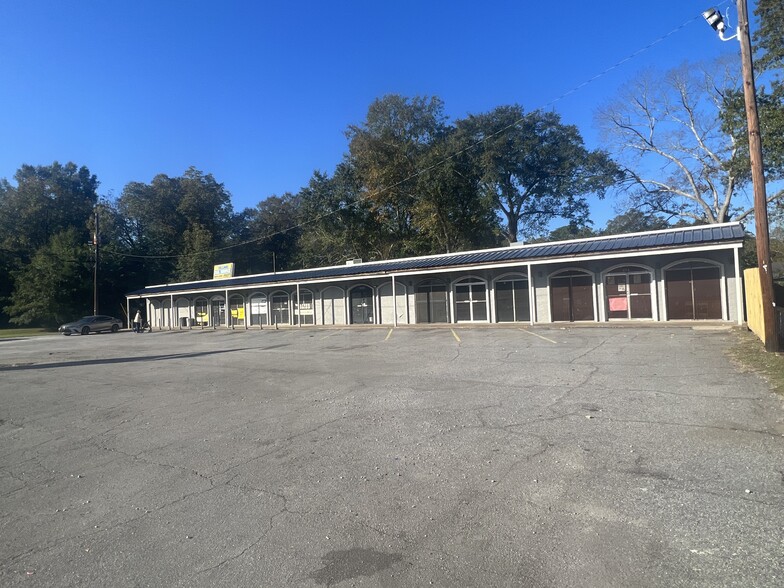 931 Fort Benning Rd, Columbus, GA for sale - Building Photo - Image 2 of 8