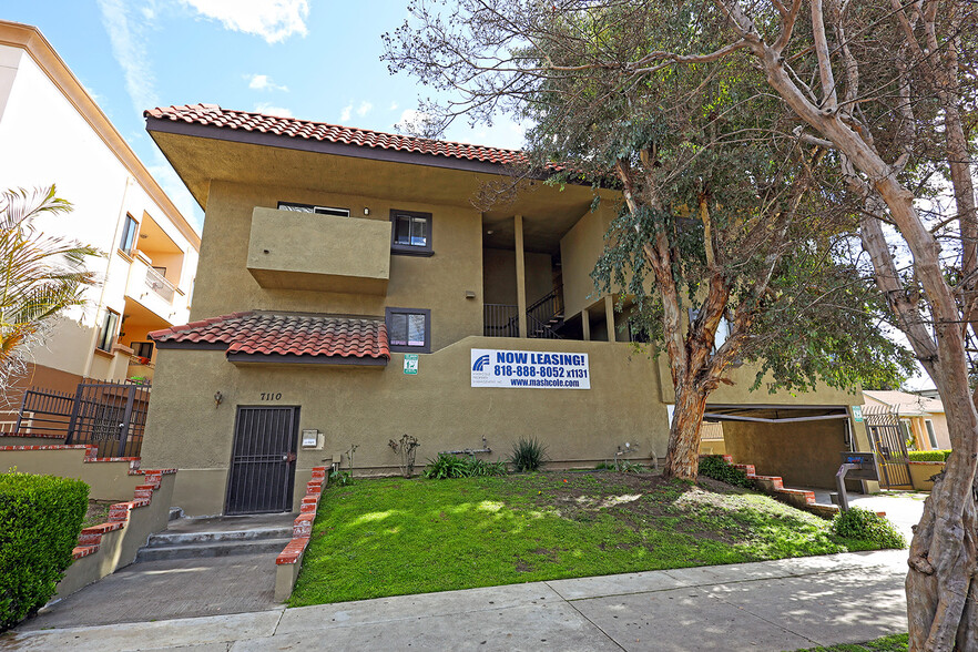 7110 Etiwanda Ave, Reseda, CA for sale - Building Photo - Image 1 of 1