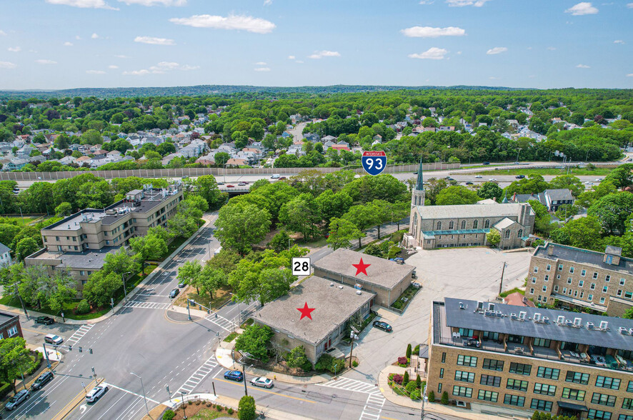 401 Fellsway West, Medford, MA for rent - Building Photo - Image 2 of 35