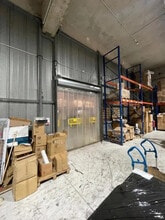 Light Industrial in Pantin to rent Interior Photo- Image 2 of 4