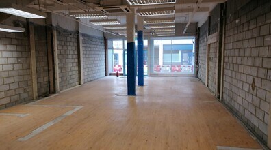 32-39 High St, Newport to rent Interior Photo- Image 2 of 4