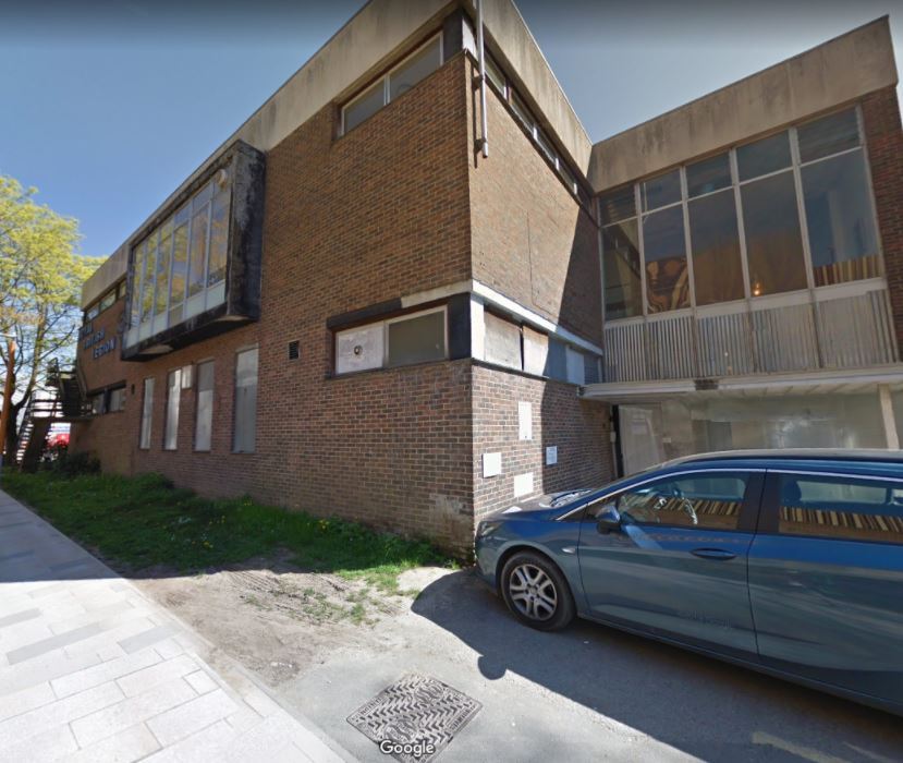 41 Braccan Walk, Bracknell for sale Primary Photo- Image 1 of 1